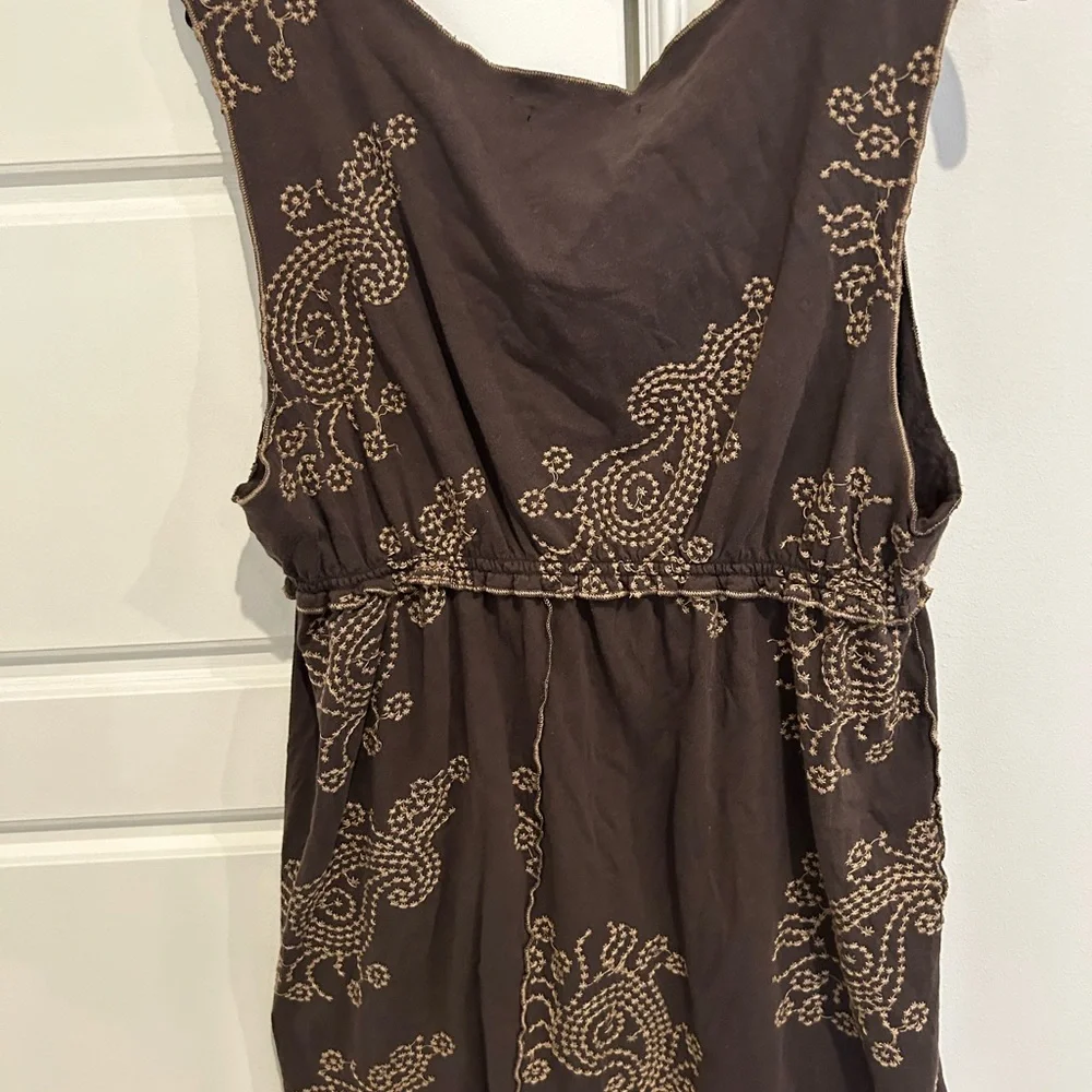 Pre-owned BCBG MaxAzria Sleeveless Shirt - Picture 3 of 3